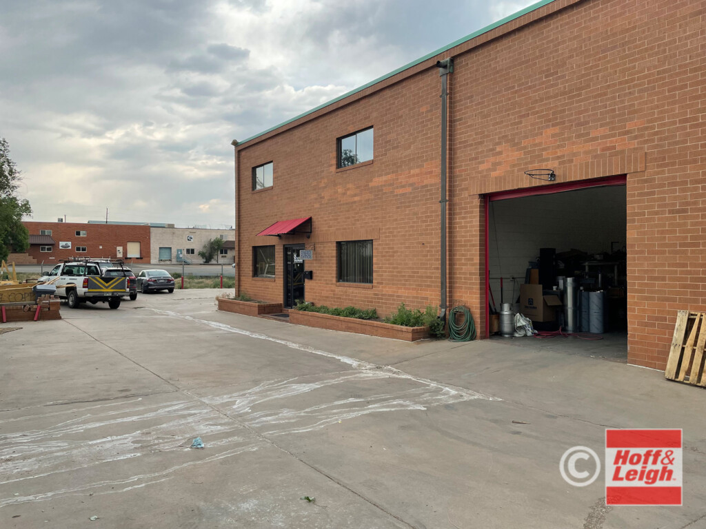 1675 W Yale Avenue Image