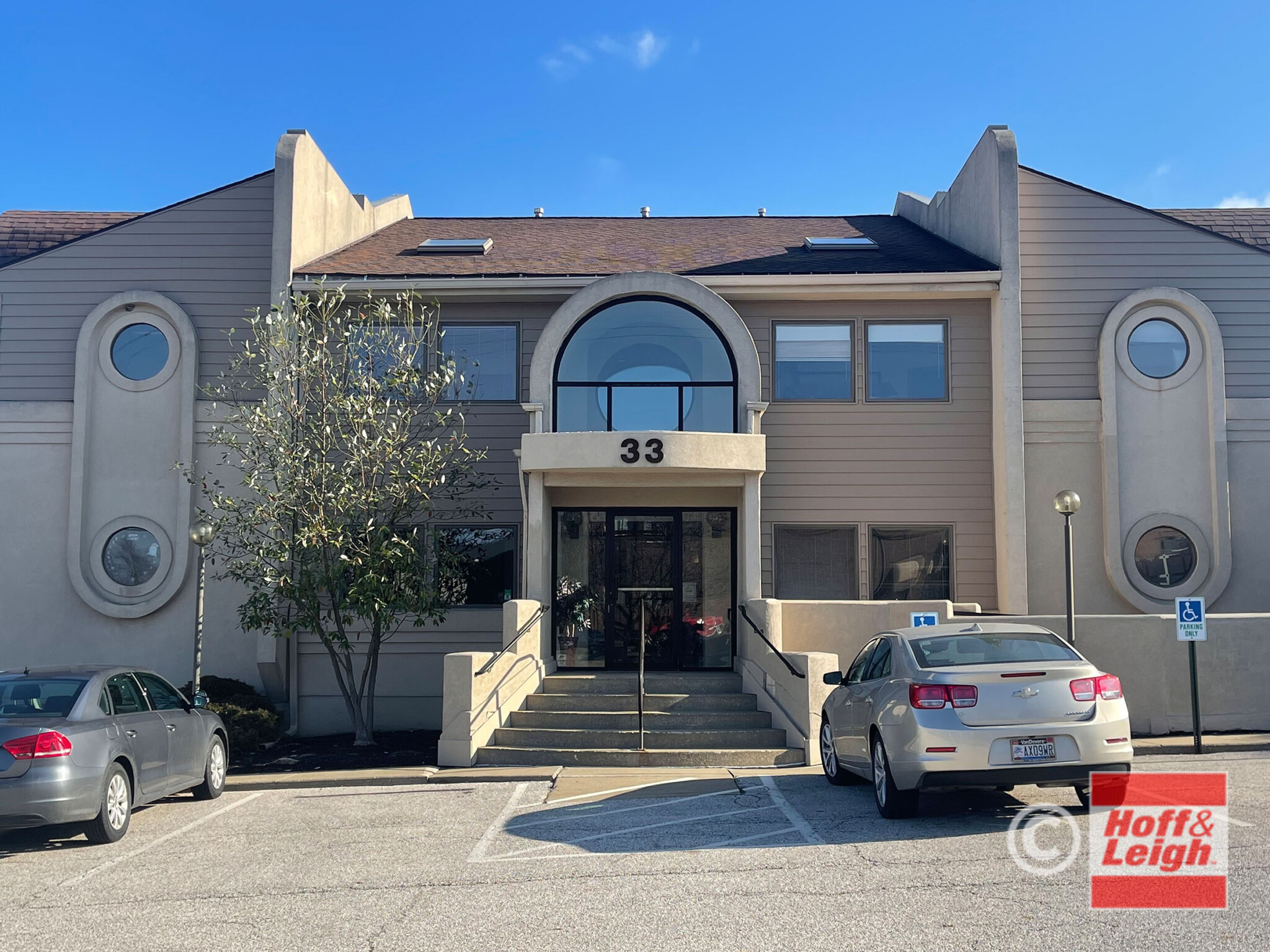 33 Baker Boulevard Hoff & Leigh
