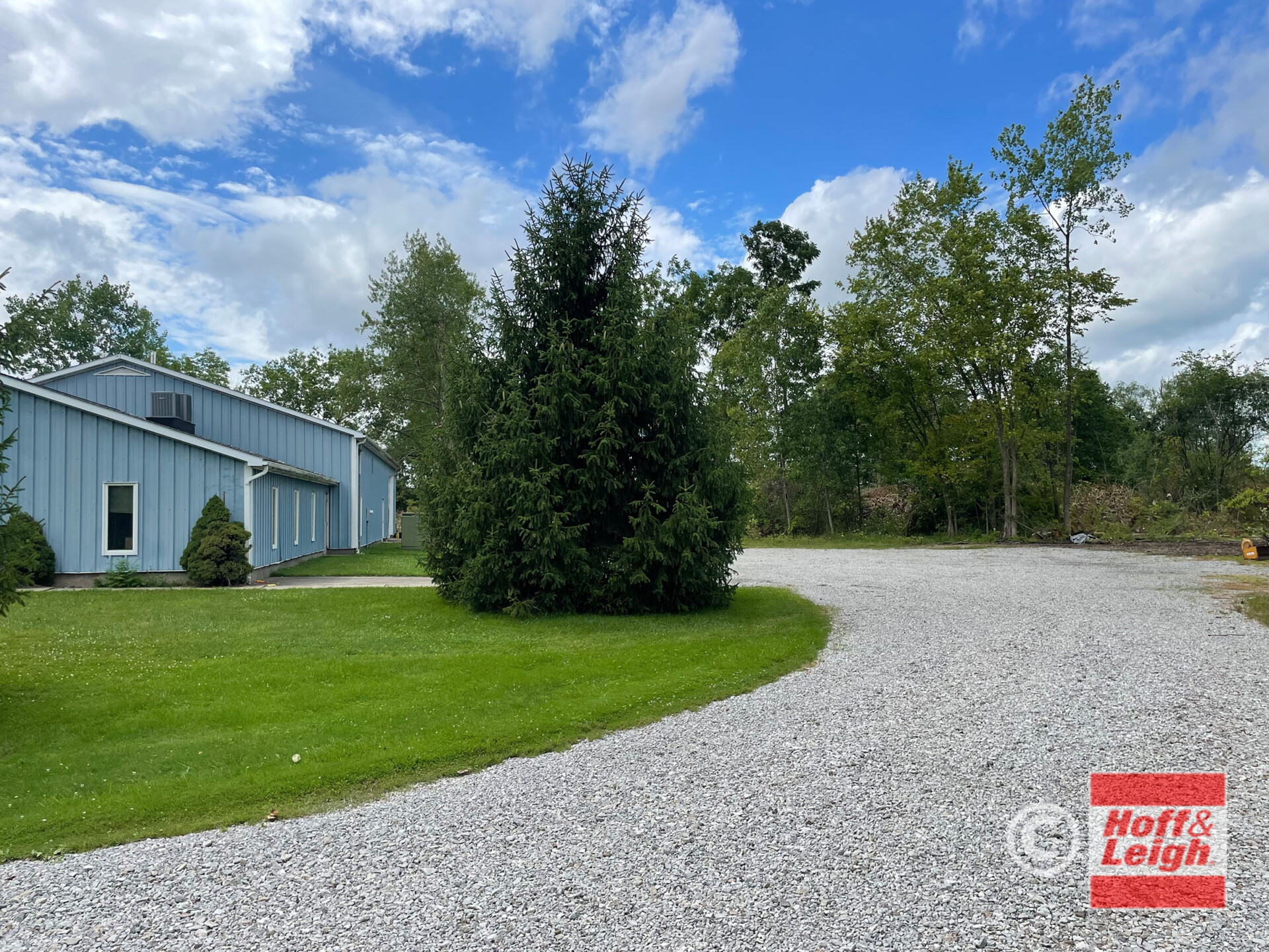 339 Tallmadge Road Hoff & Leigh