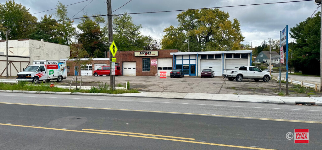 975 E 185th Street Image