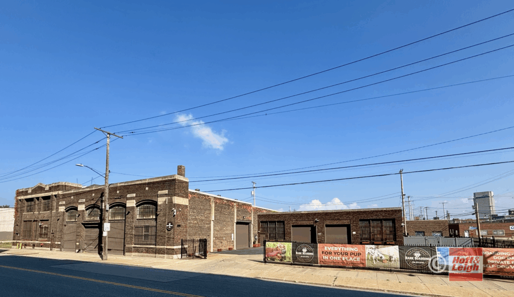 2324 Lakeside Avenue E Image