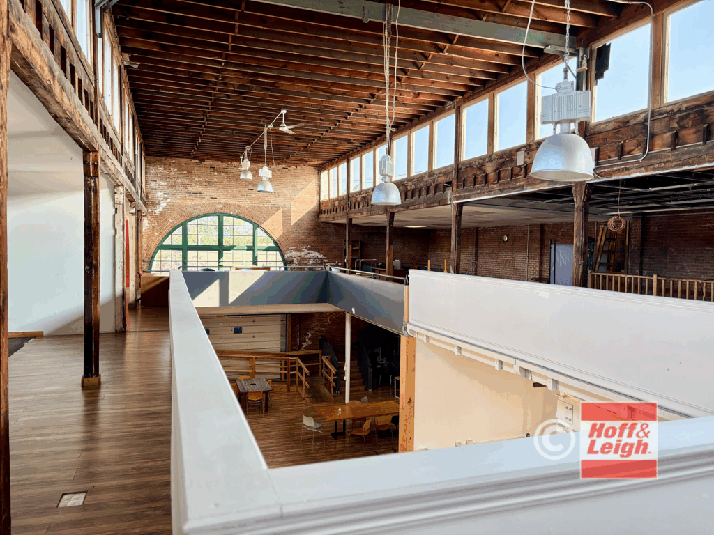 10225 Berea Road Image