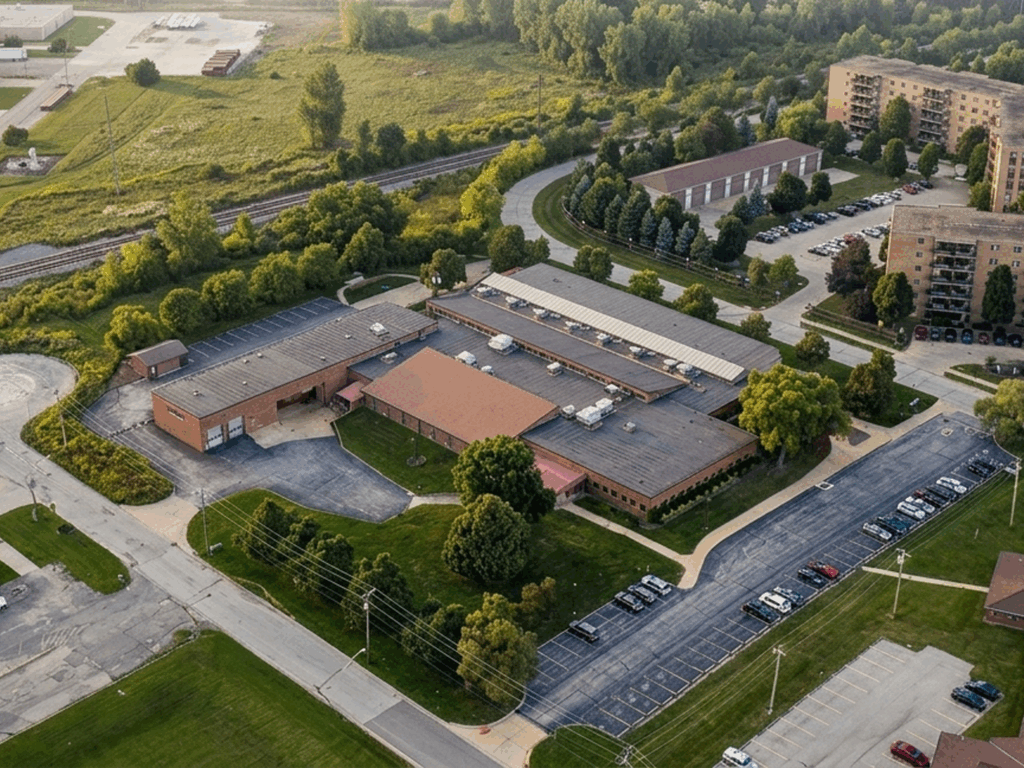 1490 E 191st Street Image