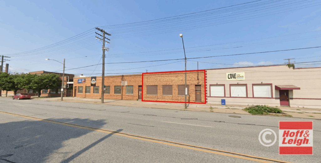 2435 St Clair Ave NE Image
