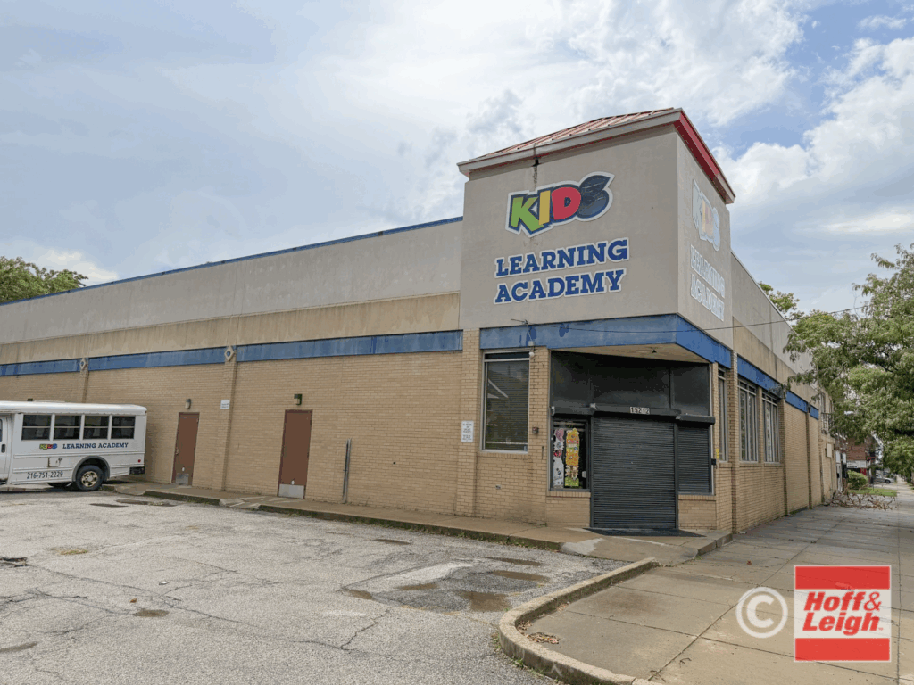 15212 KINSMAN RD Image