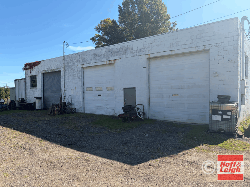 5055 Wooster Rd West Image